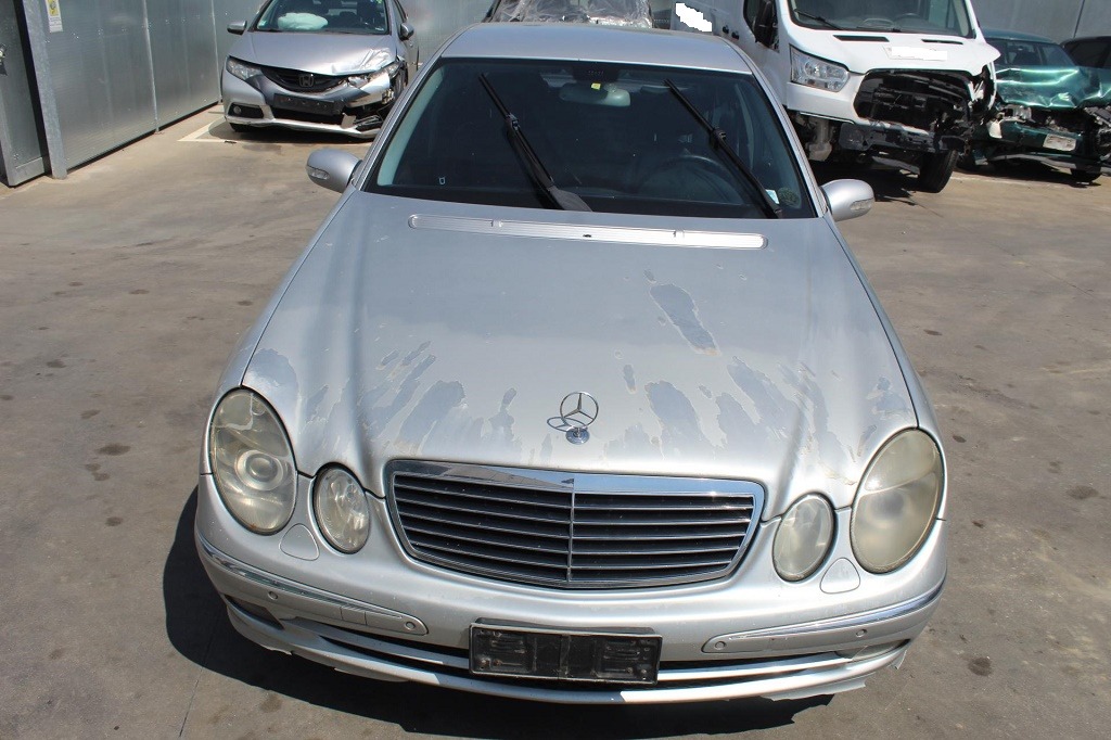 MERCEDES CLASSE E 270 W211 2.7 D 130KW AUT 4P (2004) RICAMBI IN MAGAZZINO