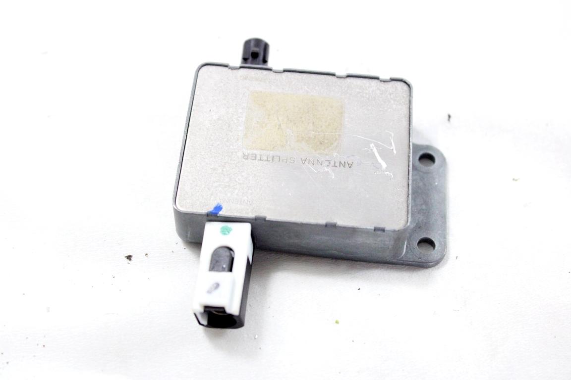 A4638203789 ANTENNA SPLITTER MERCEDES CLASSE C 180 W204 SW 2.2 D 88KW AUT 5P (2013) RICAMBIO USATO