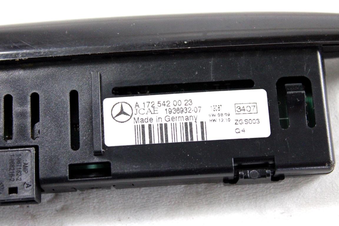 A1725420023 DISPLAY SENSORI DI PARCHEGGIO ANTERIORI MERCEDES CLASSE C 180 W204 SW 2.2 D 88KW AUT 5P (2013) RICAMBIO USATO