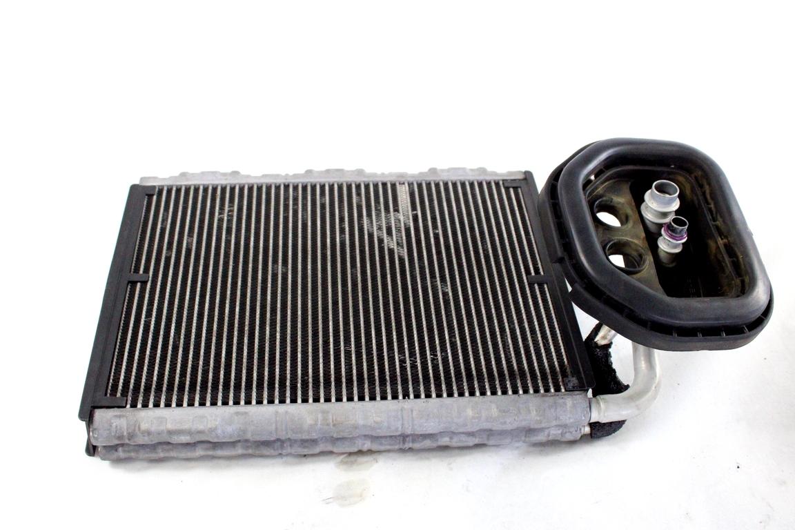 A2128300058 EVAPORATORE RADIATORE CLIMATIZZATORE CLIMA A/C MERCEDES CLASSE C 180 W204 SW 2.2 D 88KW AUT 5P (2013) RICAMBIO USATO