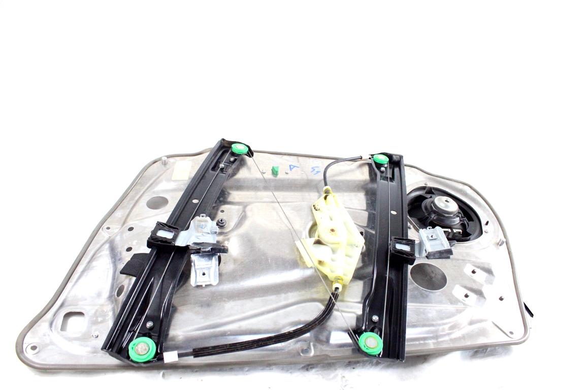 A2127201579 MOTORINO MECCANISMO ALZA-VETRO ALZA-CRISTALLO PORTA ANTERIORE SINISTRA MERCEDES CLASSE C 180 W204 SW 2.2 D 88KW AUT 5P (2013) RICAMBIO USATO A2048200142