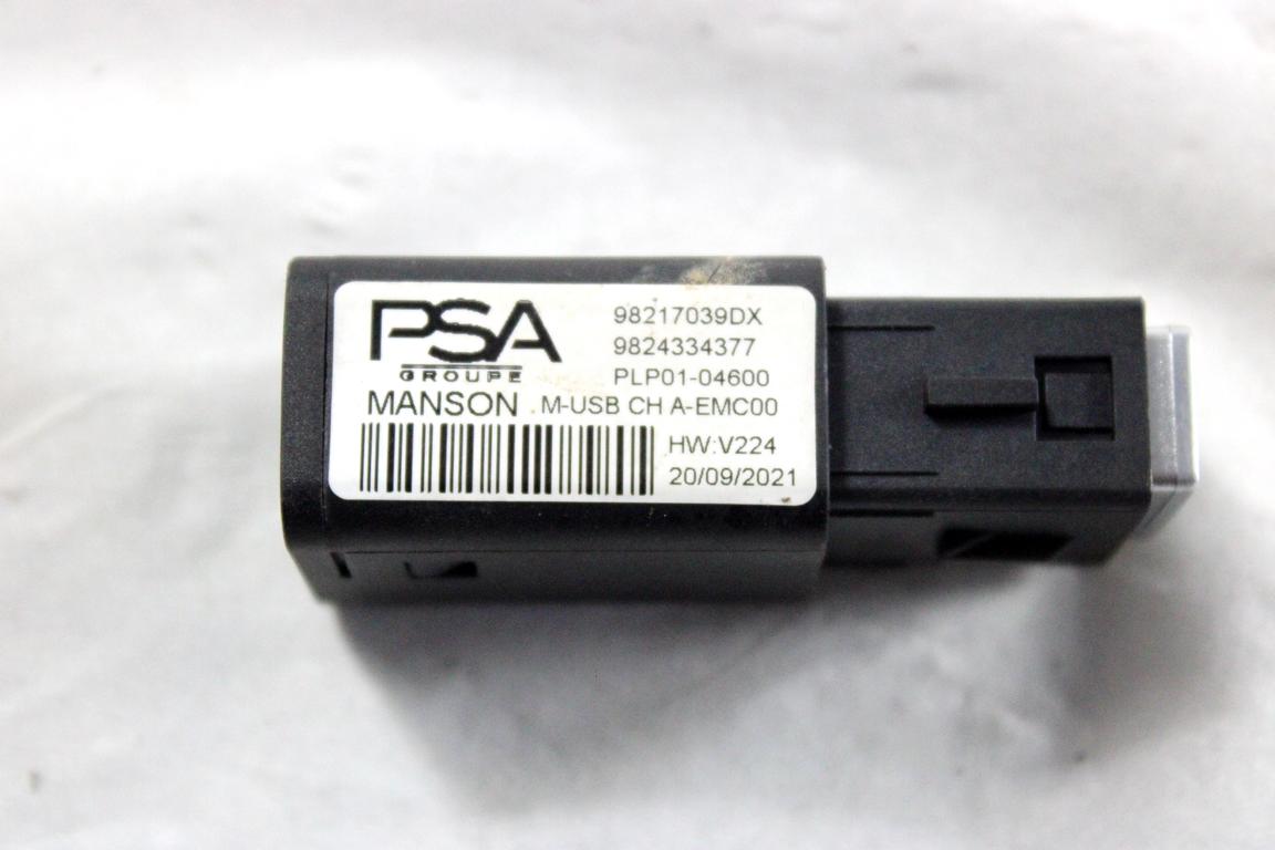 9824334377 PORTA INGRESSO USB RICARICA OPEL MOKKA B 1.2 B 96KW 6M 5P (2022) RICAMBIO USATO 98217039DX