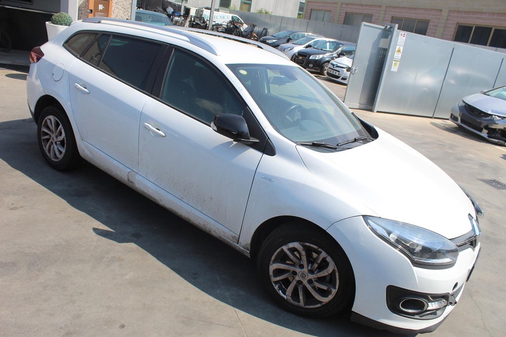 RENAULT MEGANE 3 SW 1.5 D 70KW 6M 5P (2015) RICAMBI IN MAGAZZINO