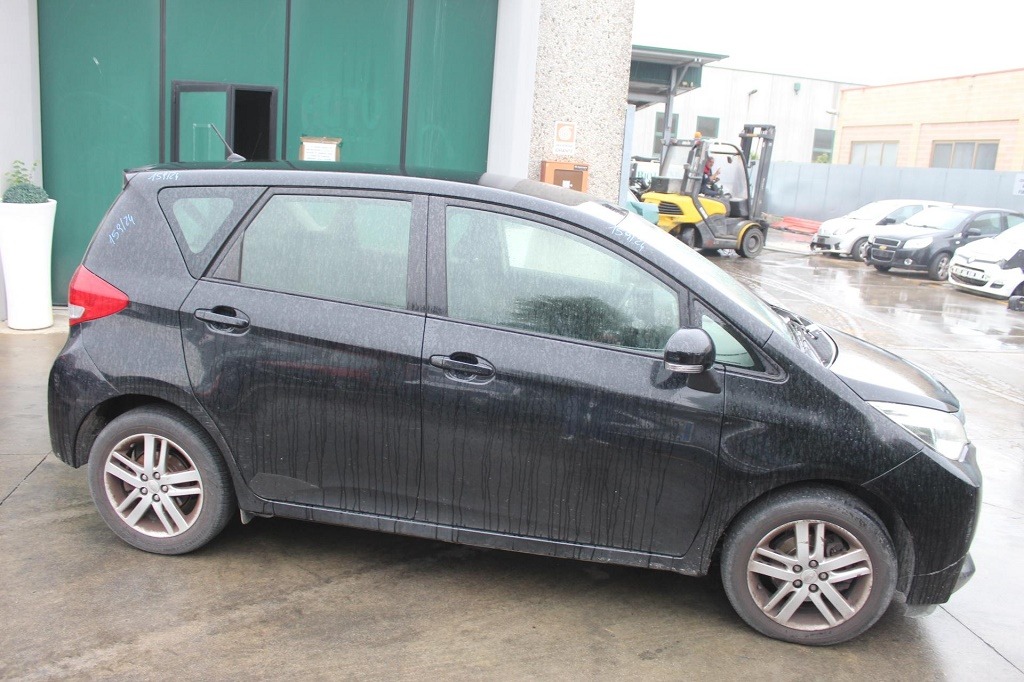 SUBARU TREZIA 1.4 D 66KW AUT 5P (2011) RICAMBI IN MAGAZZINO