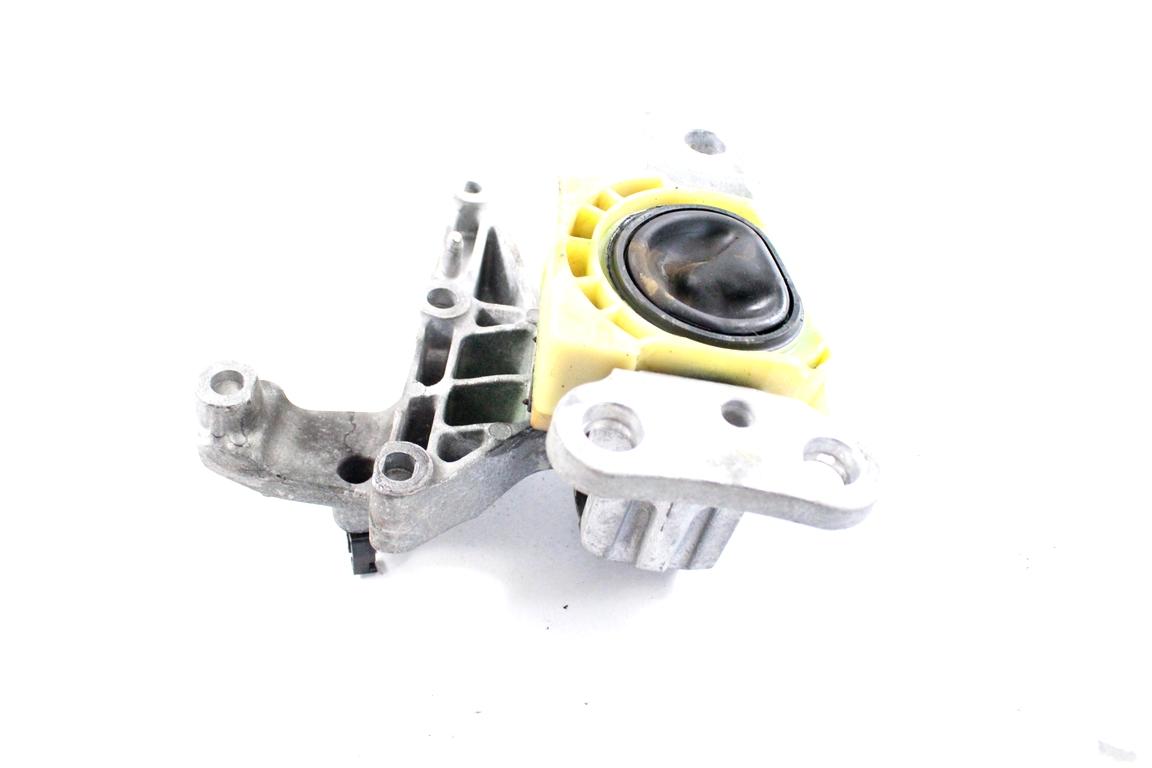 112108807R SUPPORTO MOTORE RENAULT MEGANE 3 SW 1.5 D 70KW 6M 5P (2015) RICAMBIO USATO