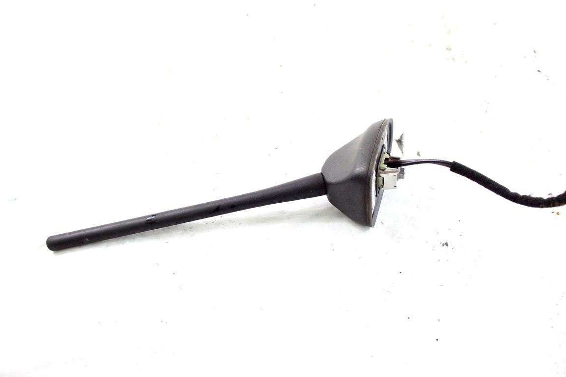 H1BT-19G461-CC ANTENNA TETTO FORD FIESTA 1.1 B 63KW 5M 5P (2017) RICAMBIO USATO