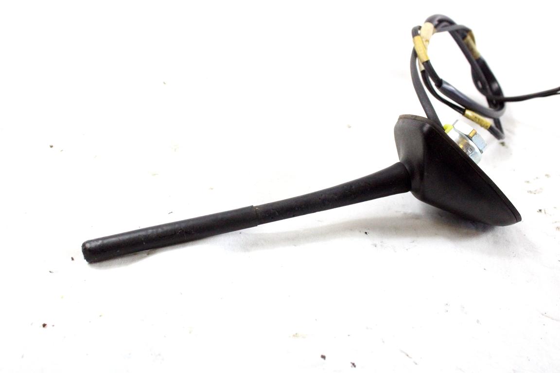 86300-52480 ANTENNA TETTO SUBARU TREZIA 1.4 D 66KW AUT 5P (2011) RICAMBIO USATO