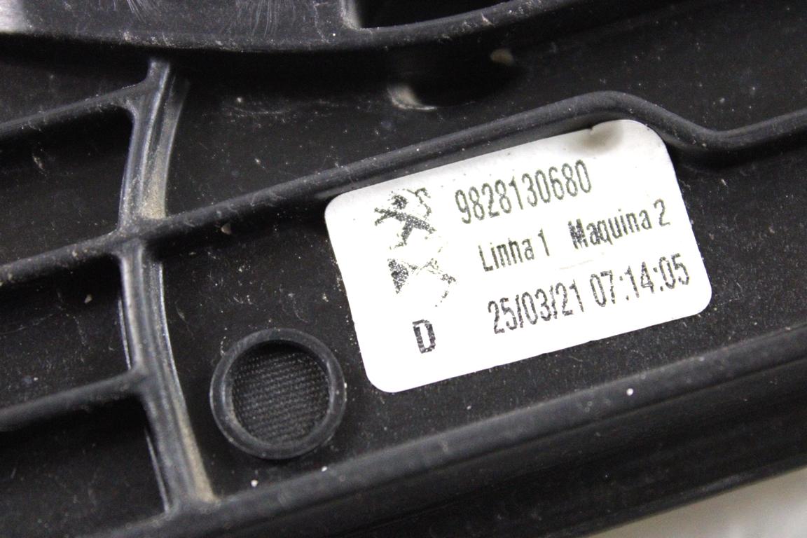 9828130680 MOTORINO MECCANISMO ALZA-VETRO ALZA-CRISTALLO PORTA ANTERIORE DESTRA OPEL MOKKA B 1.2 B 74KW 6M 5P (2021) RICAMBIO USATO 9828416680