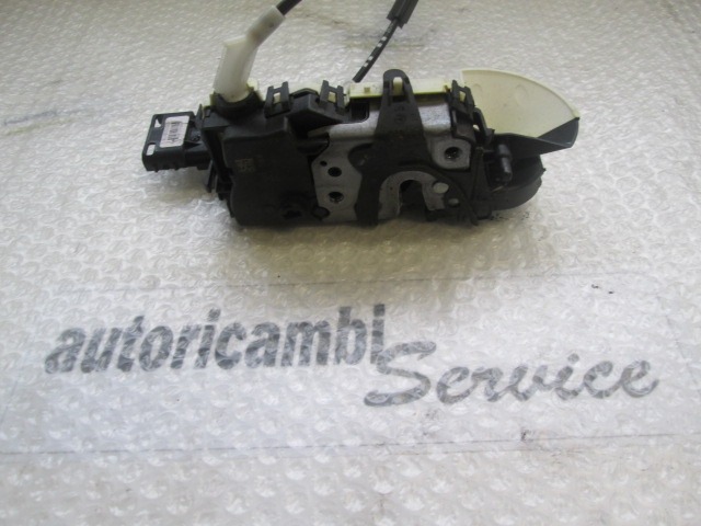 CENTRALNO ZAKLEPANJE PREDNIH LEVIH VRAT OEM N. 9800618180 ORIGINAL REZERVNI DEL CITROEN C5 RD TD MK2 /TOURER/CROSS TOURER (2008 - 2017) DIESEL LETNIK 2010