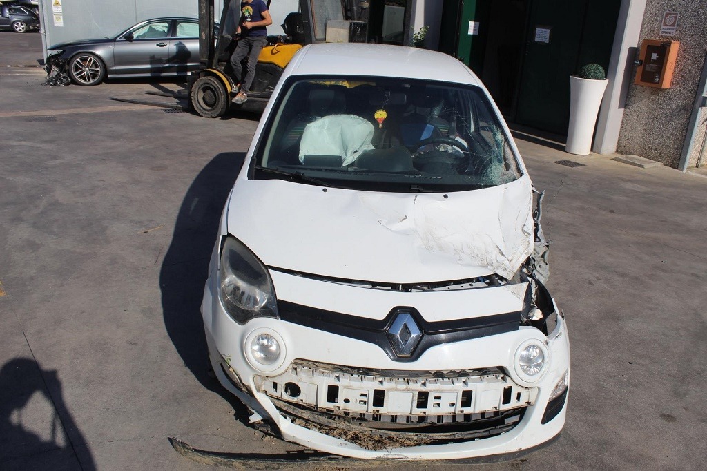 RENAULT TWINGO 1.2 B 55KW 5M 3P (2013) RICAMBI IN MAGAZZINO