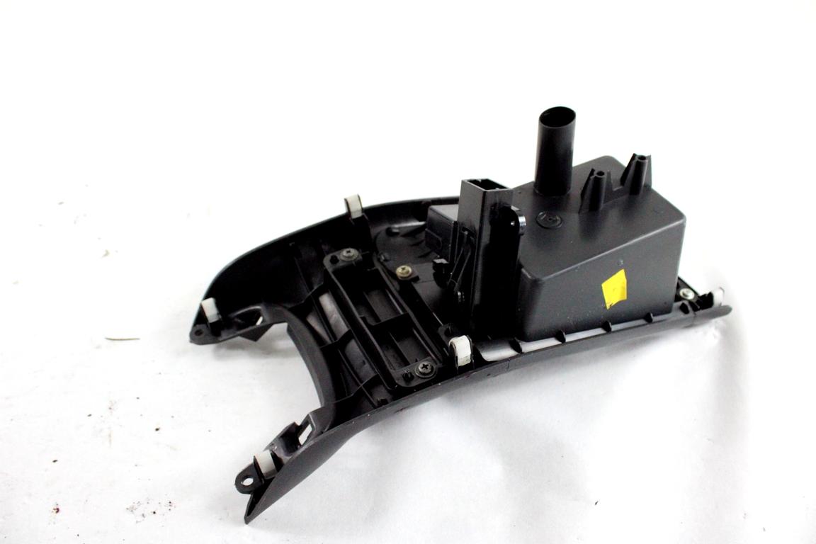 58805-05010 CASSETTO PORTAOGGETTI CRUSCOTTO TOYOTA AVENSIS SW 2.2 D 110KW 6M 5P (2008) RICAMBIO USATO