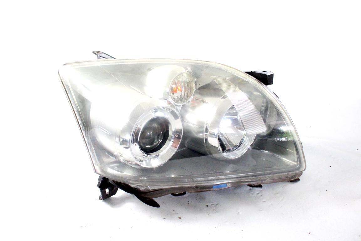 8113005240 FARO FANALE ANTERIORE DESTRO TOYOTA AVENSIS SW 2.2 D 110KW 6M 5P (2008) RICAMBIO USATO