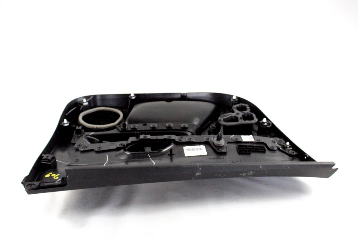 809001349R PANNELLO INTERNO PORTA ANTERIORE DESTRA DACIA SANDERO 1.0 B 67KW AUT 5P (2023) RICAMBIO USATO