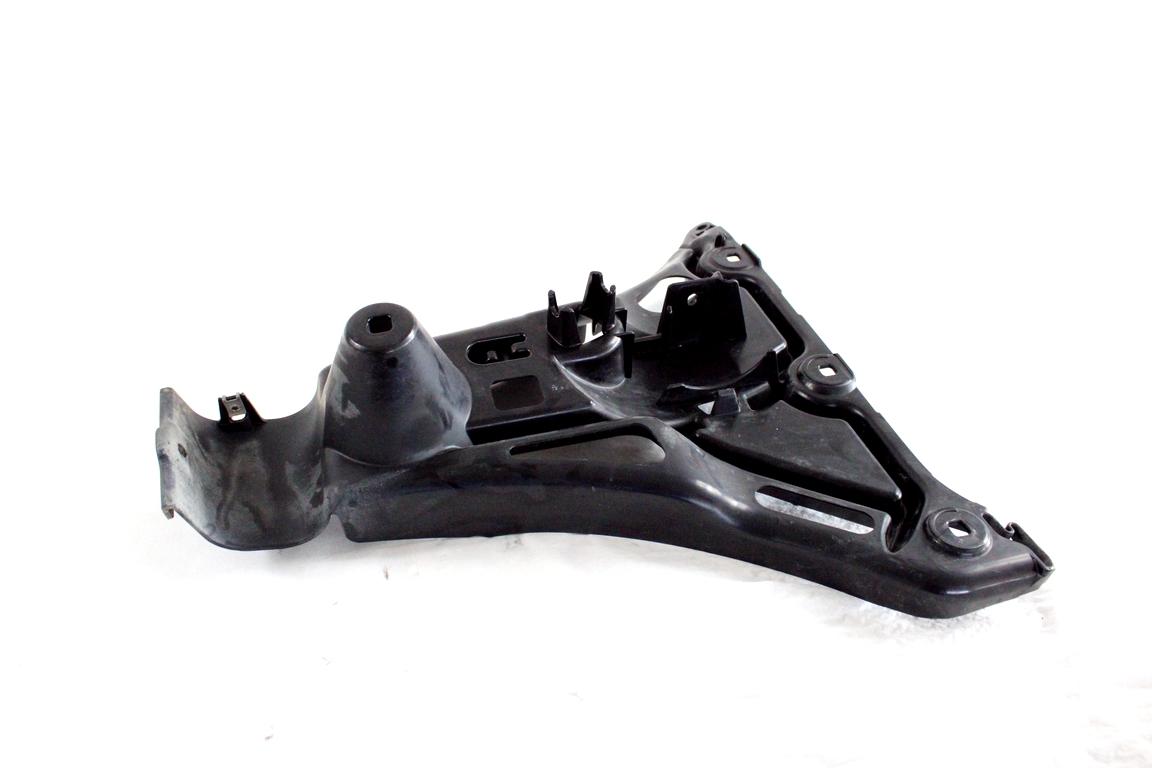 51127060796 SUPPORTO PARAURTI POSTERIORE LATO DESTRO BMW SERIE 5 530 D E61 SW 3.0 D 160KW AUT 5P (2005) RICAMBIO USATO