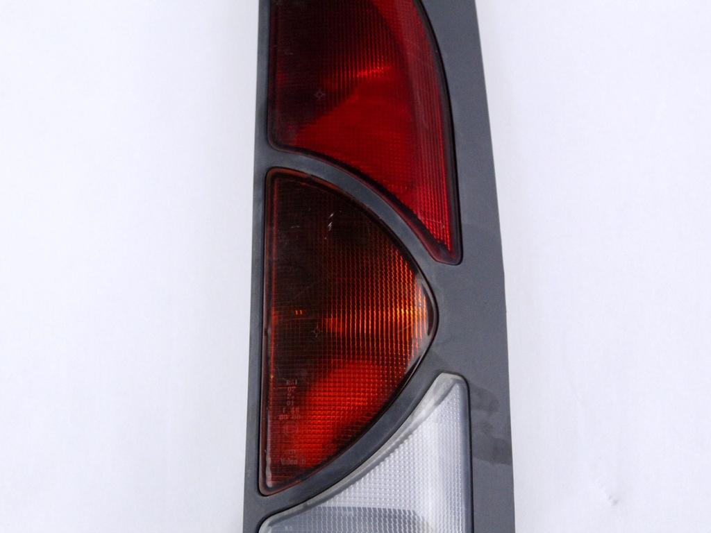 8200150625 FARO FANALE POSTERIORE DESTRO RENAULT KANGOO 1.5 D 60KW 5M 2P (2003) RICAMBIO USATO