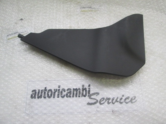 MONTA?NI DELI /  ARMATURNE PLOSCE SPODNJI OEM N.  ORIGINAL REZERVNI DEL FIAT SEDICI FY (2006 - 4/2009) DIESEL LETNIK 2008