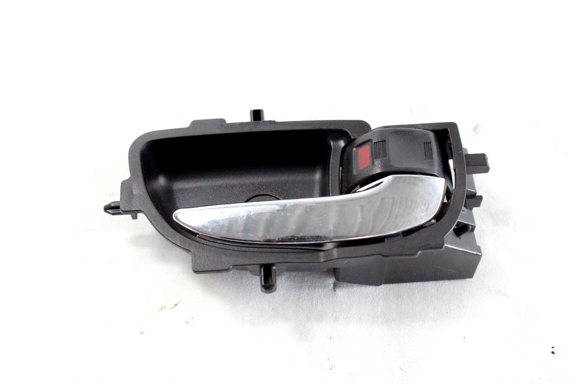 69205-0D271 MANIGLIA INTERNA PORTA ANTERIORE DESTRA CITROEN C1 1.0 B 51KW 5M 5P (2015) RICAMBIO USATO