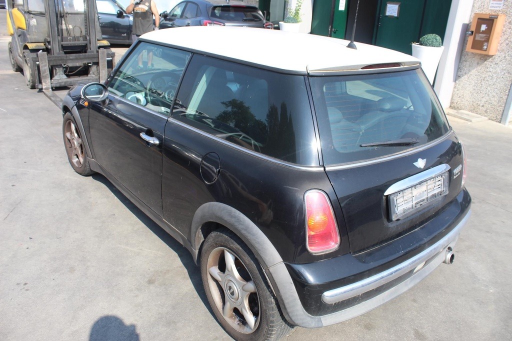 MINI COOPER R50 1.6 B 85KW 5M 3P (2001) RICAMBI IN MAGAZZINO