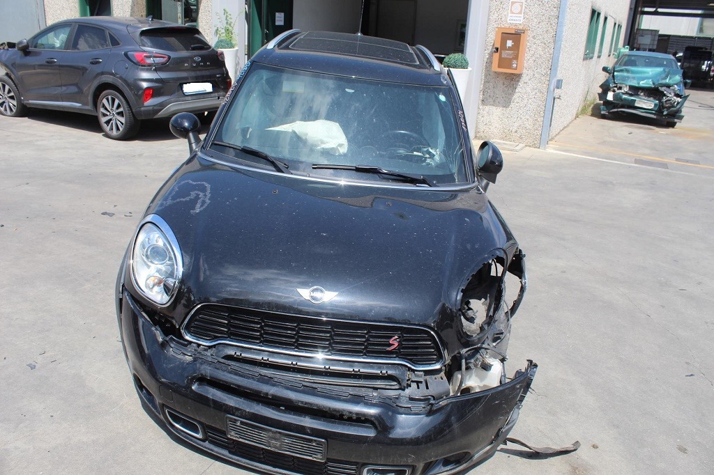 MINI COUNTRYMAN COOPER S R60 D 1.6 B 4X4 135KW 6M 5P (2011) RICAMBI IN MAGAZZINO