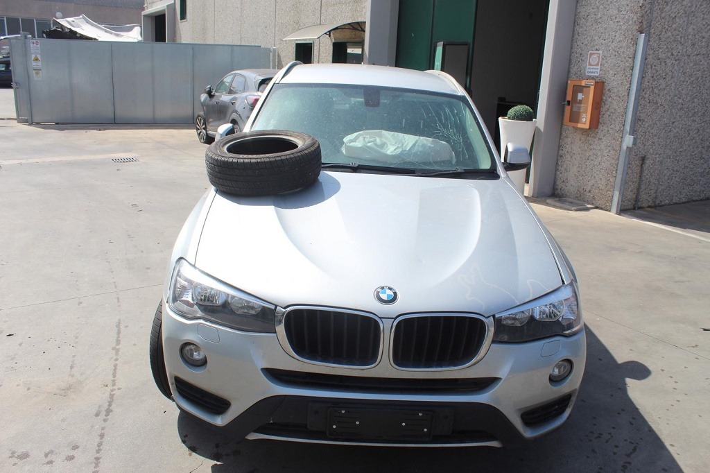 BMW X3 F25 RHD 2.0 D 4X4 140KW AUT 5P (2015) RICAMBI IN MAGAZZINO