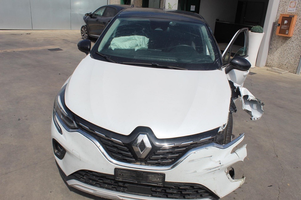 RENAULT CAPTUR 1.0 G 74KW 6M 5P (2021) RICAMBI IN MAGAZZINO