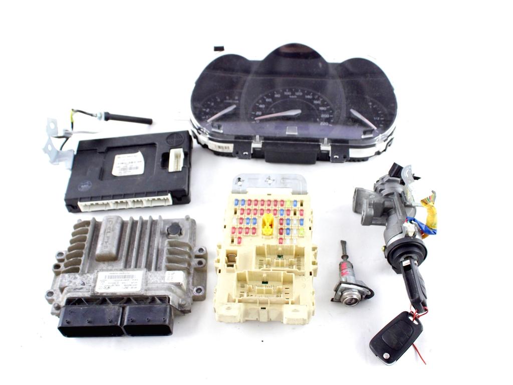 39130-2A270 KIT ACCENSIONE AVVIAMENTO KIA RIO III 1.1 D 55KW 5P 5M (2012) RICAMBIO USATO CON CENTRALINA MOTORE, QUADRO STRUMENTI CONTACHILOMETRI, BLOCCHETTI ACCENSIONE APERTURA CON CHIAVE 95400-1W540 94006-1W042