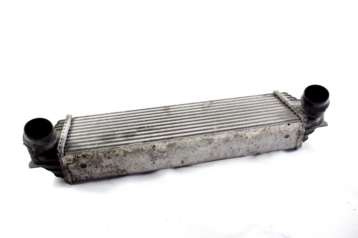 17517805629 RADIATORE INTERCOOLER SCAMBIATORE ARIA/ARIA BMW SERIE 5 525XD SW F11 2.0 D 160KW 4X4 AUT 5P (2016) RICAMBIO USATO 