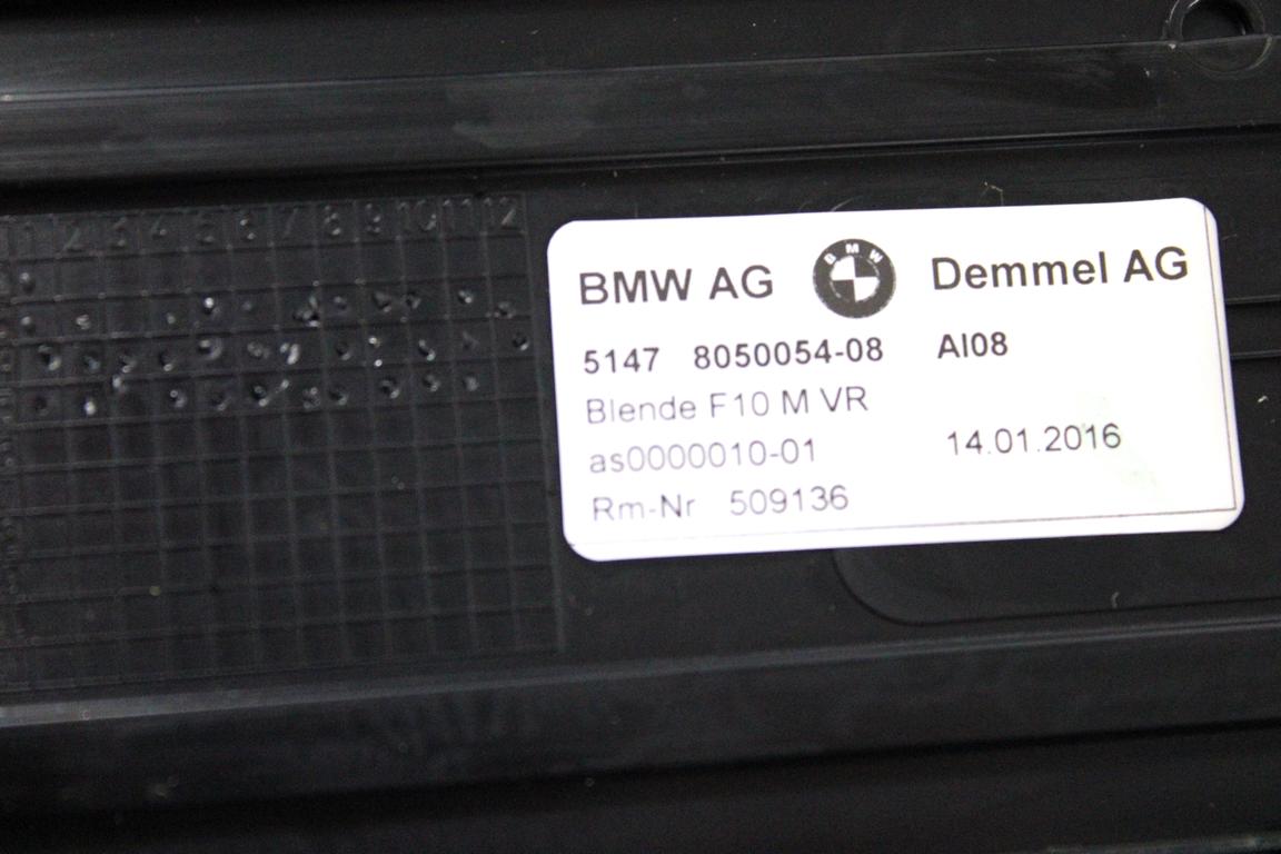 51478050054 RIVESTIMENTO PIEDI BATTITACCO ANTERIORE LATO DESTRO M SPORT BMW SERIE 5 525XD SW F11 2.0 D 160KW 4X4 AUT 5P (2016) RICAMBIO USATO 