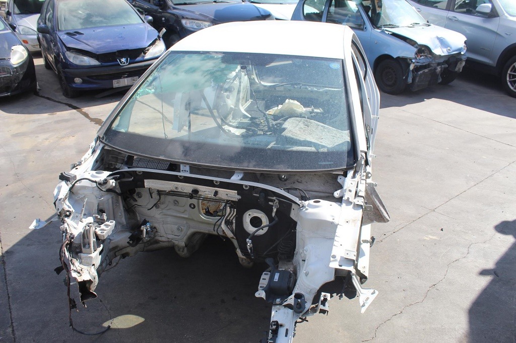 SCOCCA TELAIO DA TAGLIARE VOLKSWAGEN GOLF 7 1.6 D 66KW 5M 5P (2014) RICAMBI USATI 