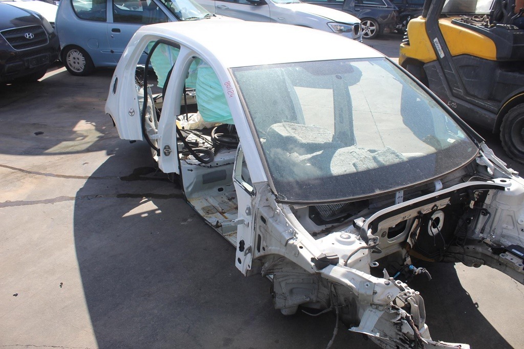 SCOCCA TELAIO DA TAGLIARE VOLKSWAGEN GOLF 7 1.6 D 66KW 5M 5P (2014) RICAMBI USATI 