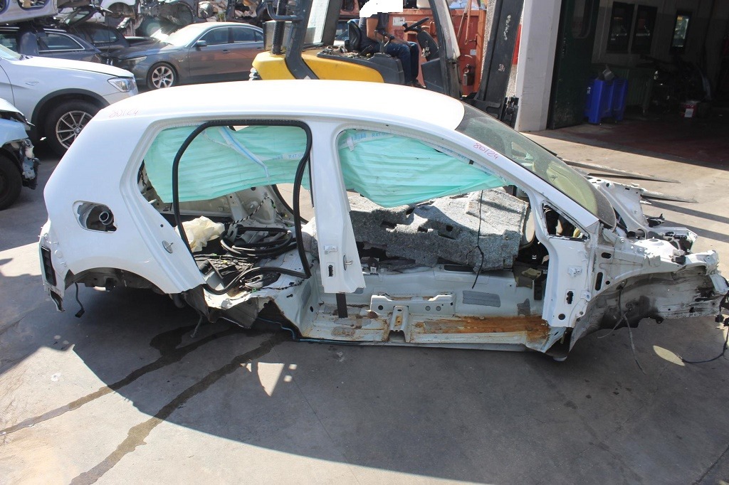 SCOCCA TELAIO DA TAGLIARE VOLKSWAGEN GOLF 7 1.6 D 66KW 5M 5P (2014) RICAMBI USATI 