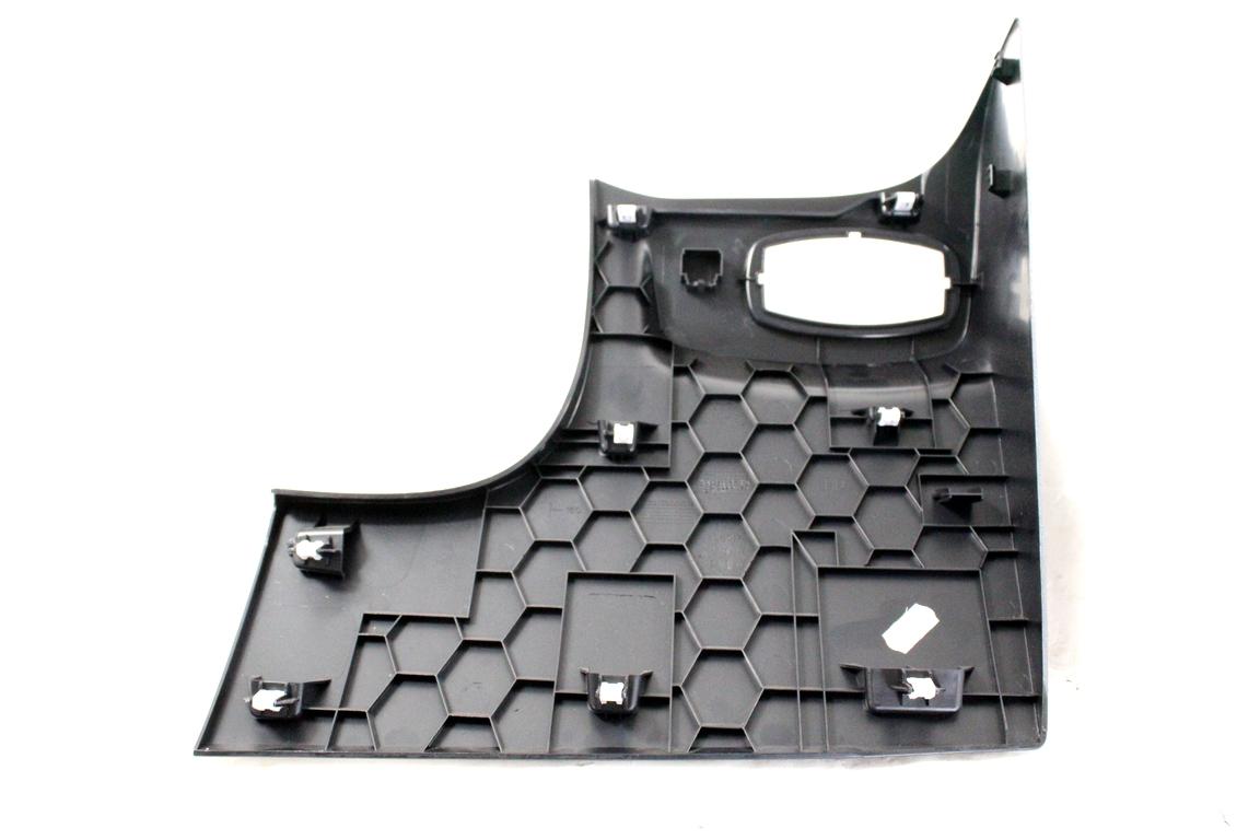 L1TB-S04317-ABW RIVESTIMENTO INFERIORE CRUSCOTTO LATO SINISTRO FORD PUMA 1.0 I 92KW AUT 5P (2022) RICAMBIO USATO