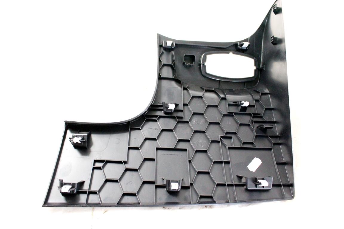 L1TB-S04317-ABW RIVESTIMENTO INFERIORE CRUSCOTTO LATO SINISTRO FORD PUMA 1.0 I 92KW AUT 5P (2022) RICAMBIO USATO