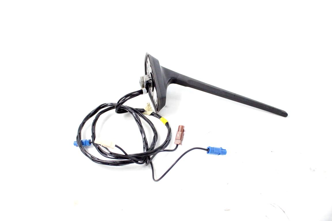 282169737R ANTENNA GPS SISTEMA DI NAVIGAZIONE SATELLITARE RENAULT CAPTUR 1.0 G 74KW 6M 5P (2021) RICAMBIO USATO