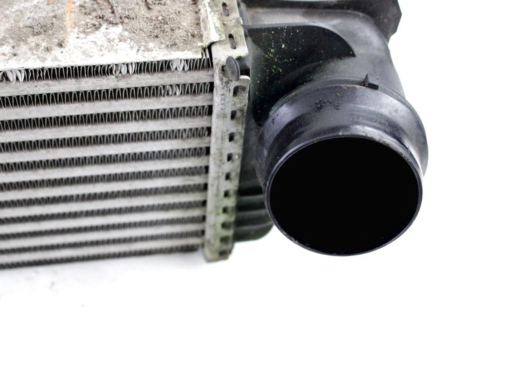 17517805629 RADIATORE INTERCOOLER SCAMBIATORE ARIA/ARIA BMW SERIE 5 518D F10 LCI 2.0 D 110KW AUT 4P (2014) RICAMBIO USATO 