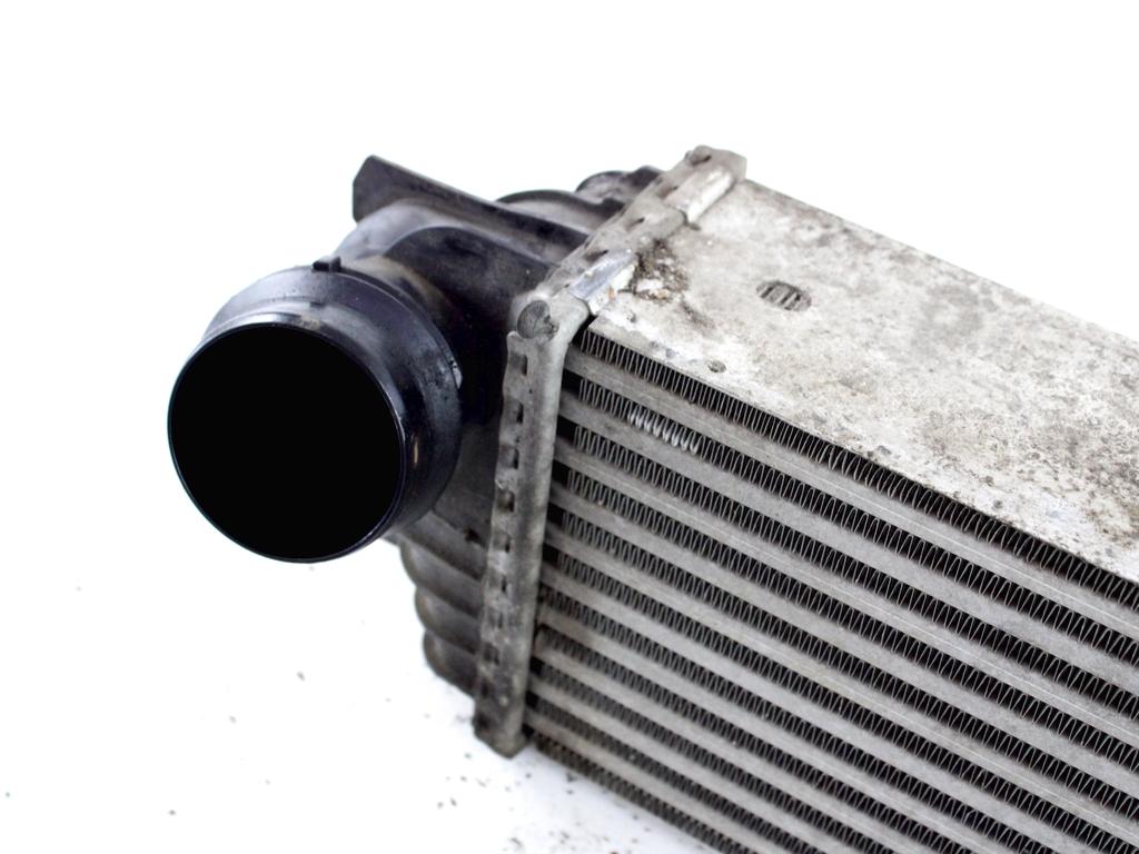 17517805629 RADIATORE INTERCOOLER SCAMBIATORE ARIA/ARIA BMW SERIE 5 518D F10 LCI 2.0 D 110KW AUT 4P (2014) RICAMBIO USATO 