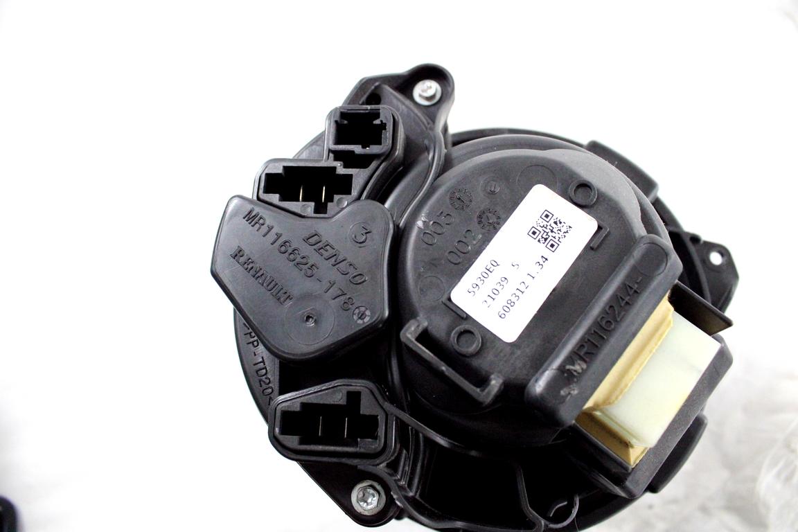 272104788R MOTORINO VENTOLA VENTILAZIONE ABITACOLO RENAULT CAPTUR 1.0 G 74KW 6M 5P (2021) RICAMBIO USATO