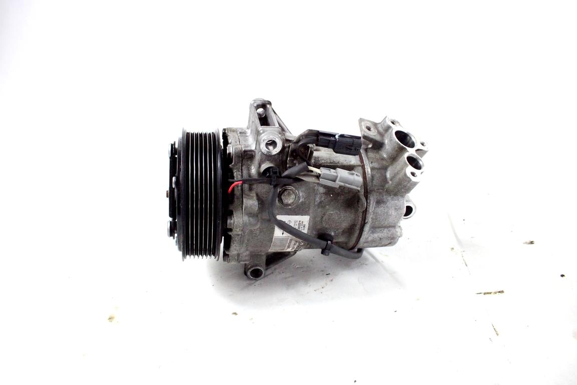 926002888R COMPRESSORE CLIMATIZZATORE CLIMA A/C RENAULT CAPTUR 1.0 G 74KW 6M 5P (2021) RICAMBIO USATO