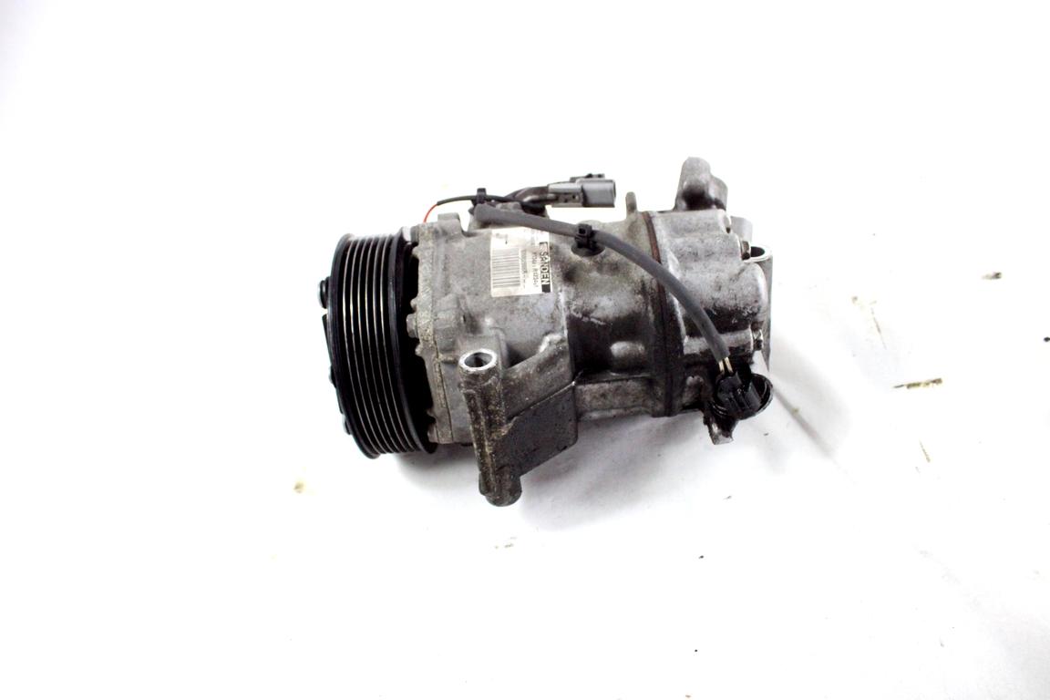 926002888R COMPRESSORE CLIMATIZZATORE CLIMA A/C RENAULT CAPTUR 1.0 G 74KW 6M 5P (2021) RICAMBIO USATO