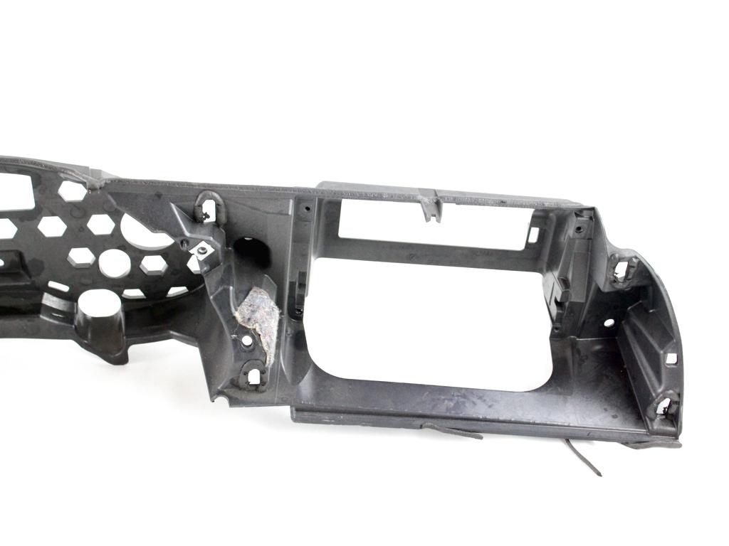 8T1857735 SUPPORTO PLANCIA QUADRO STRUMENTI DISPLAY CRUSCOTTO AUDI A4 B8 2.0 D 105KW 4P AUT (2008) RICAMBIO USATO