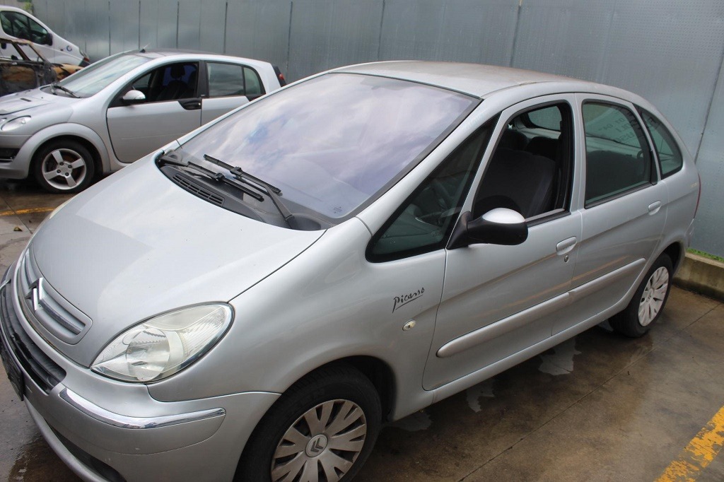 CITROEN XSARA PICASSO 1.6 B 80KW 5M 5P (2007) RICAMBI USATI AUTO IN PIAZZALE 