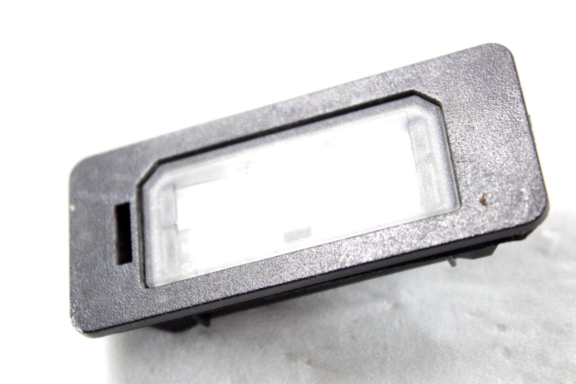 63267193293 LUCE TARGA POSTERIORE LED BMW X3 F25 RHD 2.0 D 4X4 140KW AUT 5P (2015) RICAMBIO USATO