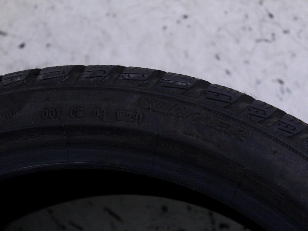 255/35 R19 96H PIRELLI SOTTOZERO 3 8,67MM A2621 A3722 PNEUMATICI INVERNALI M+S (QUANTITÀ 2 GOMME)