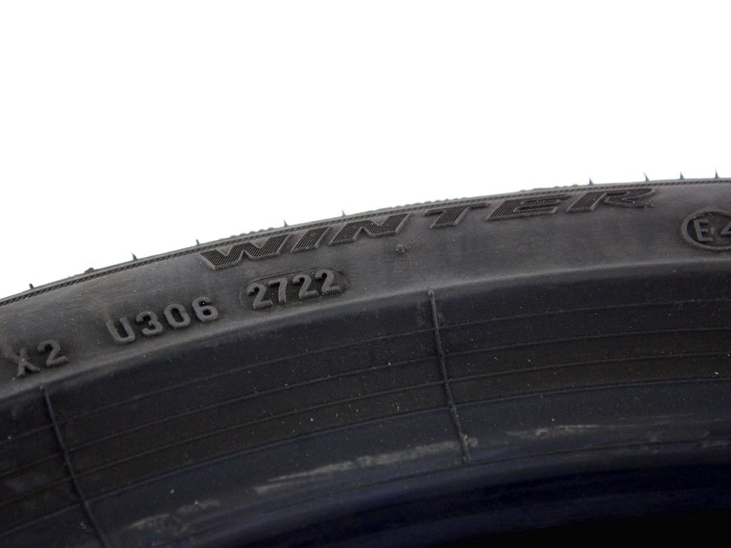 225/40 R19 93H PIRELLI SOTTOZERO 3 8,50MM 7,20MM A2722 PNEUMATICI INVERNALI M+S (QUANTITÀ 2 GOMME)