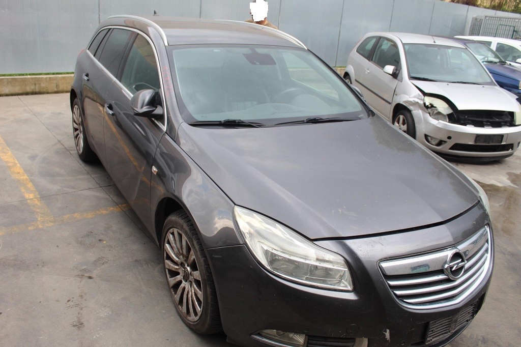 OPEL INSIGNIA A SW 2.0 D 118KW AUT 5P (2011) RICAMBI IN MAGAZZINO