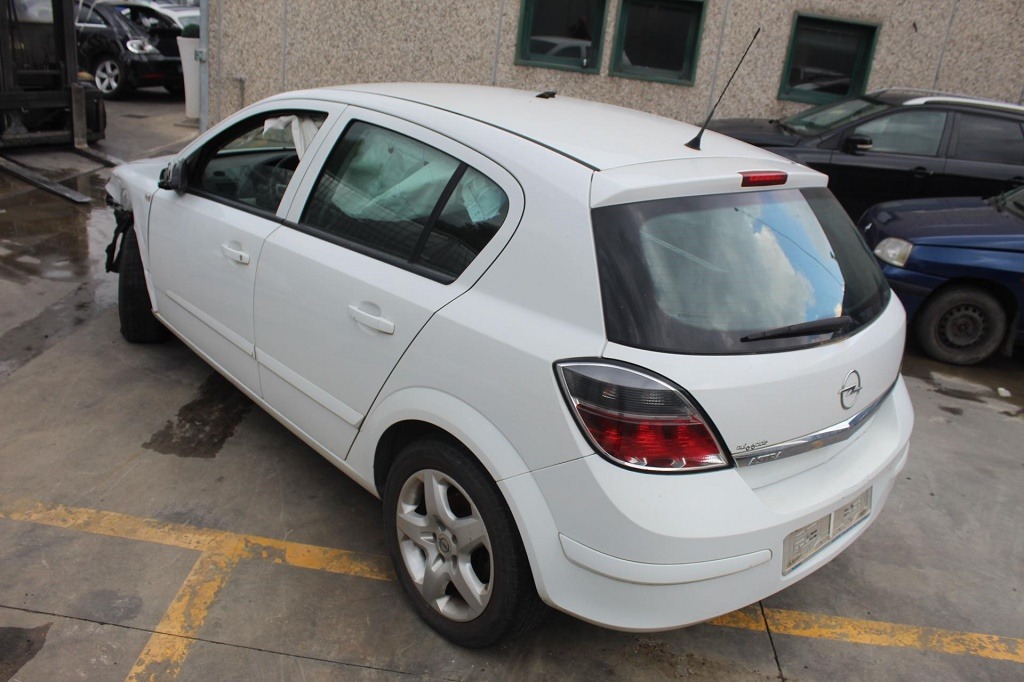 OPEL ASTRA H 1.4 B 66KW 5M 5P (2008) RICAMBI IN MAGAZZINO