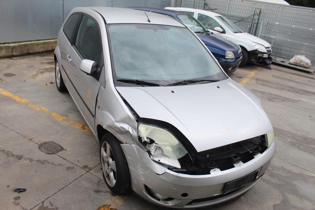 FORD FIESTA 1.4 D 50KW 5M 3P (2005) RICAMBI IN MAGAZZINO