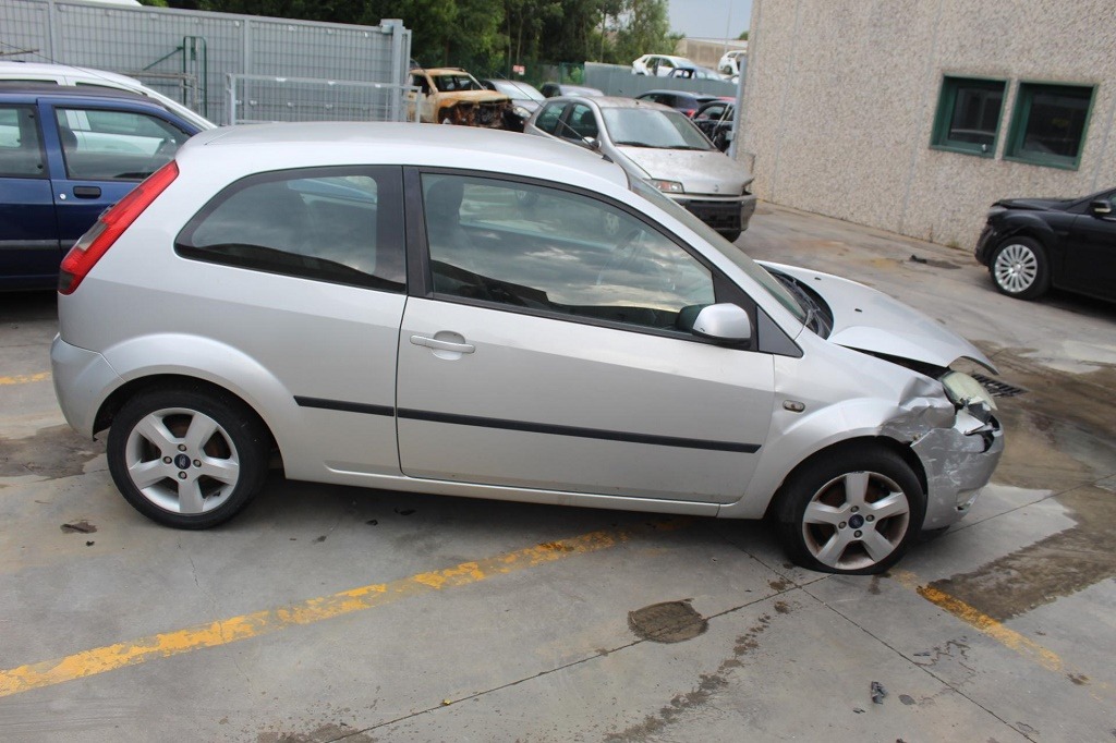 FORD FIESTA 1.4 D 50KW 5M 3P (2005) RICAMBI IN MAGAZZINO