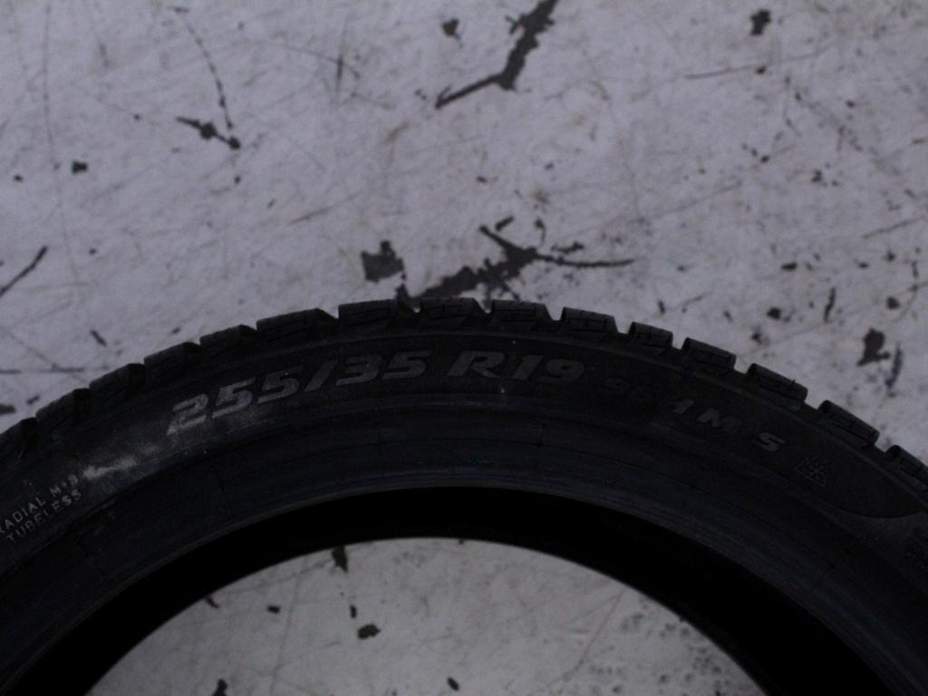 255/35 R19 96H PIRELLI SOTTOZERO 3 7,32MM A2621 PNEUMATICI INVERNALI M+S (QUANTITÀ 2 GOMME)