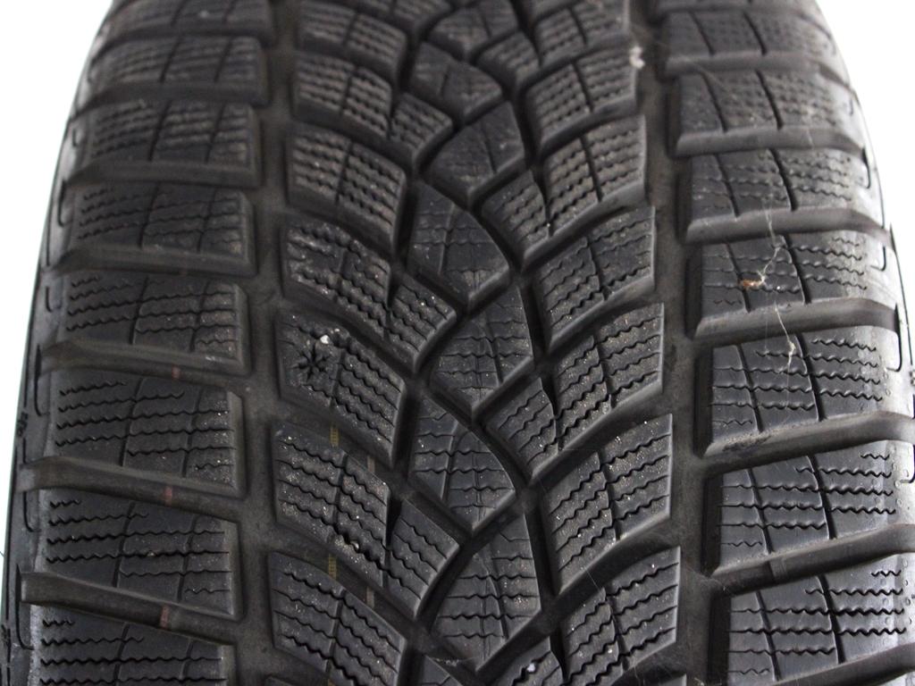 225/40 R18 92V GOODYEAR ULTRAGRIP PERFORMANCE+ 7,99MM 7,32MM 8,34MM 8,42MM A2817 PNEUMATICI INVERNALI M+S (QUANTITA' 4 GOMME)